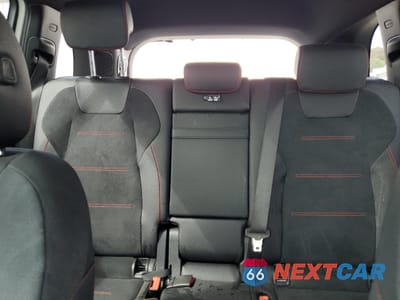 Zdjęcie 10 z 13 samochodu: 2023 MERCEDES-BENZ GLB 250 VIN:W1N4M4GB4PW332446 - miniatura