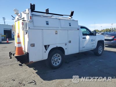 Trzecie zdjęcie samochodu z tyłu: 2015 CHEVROLET SILVERADO C3500 VIN:1GB3CYCG9FZ121887 - miniatura