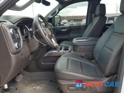 Zdjęcie 7 z 12 samochodu: 2022 GMC SIERRA K3500 DENALI VIN:1GT49WEY9NF260961 - miniatura