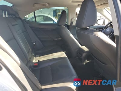 Zdjęcie 10 z 14 samochodu: 2016 LEXUS IS 200T VIN:JTHBA1D2XG5017584 - miniatura