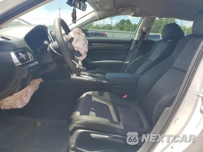 Zdjęcie 7 z 14 samochodu: 2019 HONDA ACCORD LX VIN:1HGCV1F1XKA173057 - miniatura