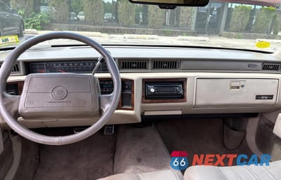 Zdjęcie 9 z 10 samochodu: 1992 CADILLAC DEVILLE VIN:1G6CD53B5N4258495 - miniatura