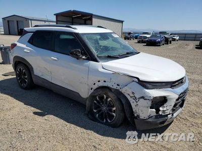 Czwarte zdjęcie samochodu z boku: 2021 CHEVROLET TRAILBLAZER LT VIN:KL79MRSL4MB098478 - miniatura