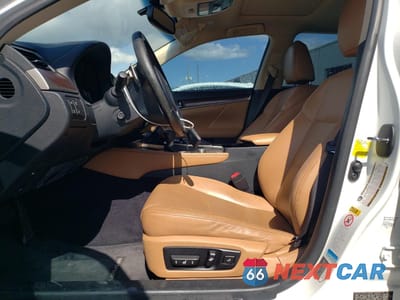 Zdjęcie 7 z 12 samochodu: 2013 LEXUS GS 350 VIN:JTHCE1BL9D5017141 - miniatura