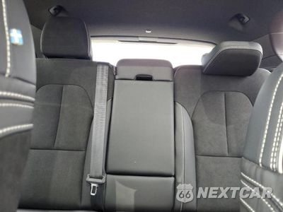 Zdjęcie 10 z 13 samochodu: 2022 VOLVO XC40 T5 R-DESIGN VIN:YV4162UM8N2781175 - miniatura