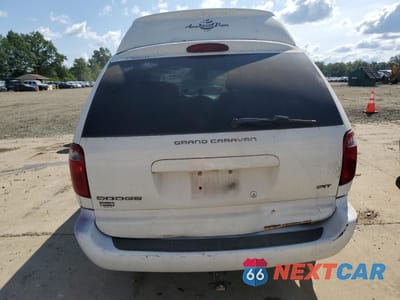 Zdjęcie 6 z 13 samochodu: 2004 DODGE GRAND CARAVAN SXT VIN:2D4GP44LX4R587344 - miniatura
