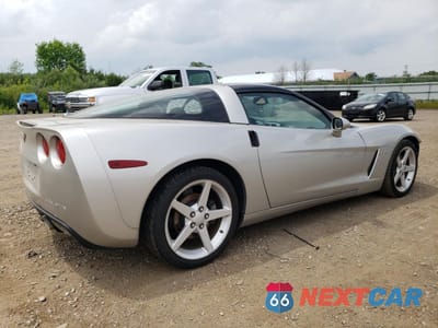 Trzecie zdjęcie samochodu z tyłu: 2005 CHEVROLET CORVETTE VIN:1G1YY24U955131029 - miniatura