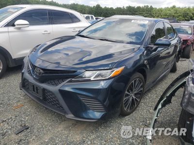 2019 TOYOTA CAMRY L 4T1B11HK3KU699620 - główne zdjęcie licytacji z USA - miniatura