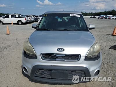 Piąte zdjęcie samochodu w środku: 2012 KIA SOUL VIN:KNDJT2A55C7448165 - miniatura