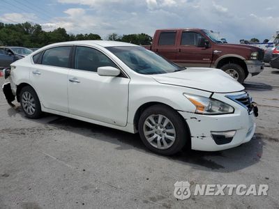 Czwarte zdjęcie samochodu z boku: 2015 NISSAN ALTIMA 2.5 VIN:1N4AL3AP9FC296710 - miniatura