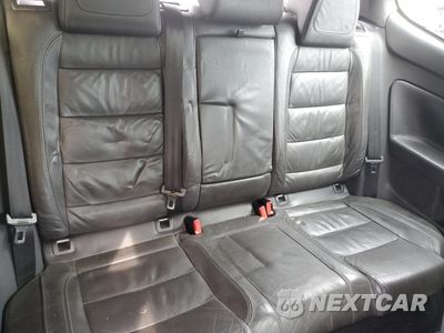 Zdjęcie 10 z 12 samochodu: 2008 VOLKSWAGEN GTI VIN:WVWFV71KX8W333299 - miniatura