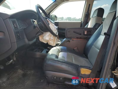 Zdjęcie 7 z 15 samochodu: 2001 DODGE DURANGO VIN:1B4HS28Z71F533647 - miniatura