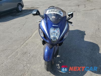 Drugie zdjęcie samochodu z przodu: 2005 SUZUKI GSX1300 RK5 VIN:JS1GW71AX52102926 - miniatura