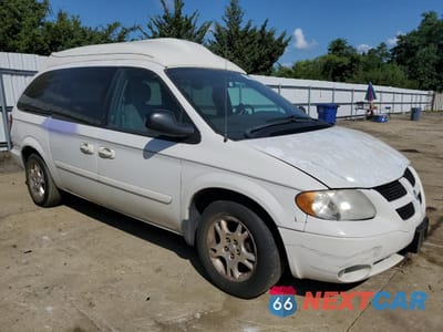 Czwarte zdjęcie samochodu z boku: 2004 DODGE GRAND CARAVAN SXT VIN:2D4GP44LX4R587344 - miniatura