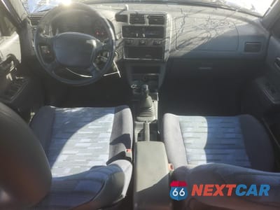 Zdjęcie 8 z 13 samochodu: 1997 TOYOTA RAV4 VIN:JT3HP10V2V7033133 - miniatura