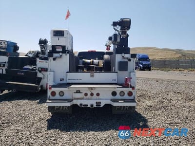 Zdjęcie 6 z 12 samochodu: 2022 CHEVROLET SILVERADO MEDIUM DUTY VIN:1HTKJPVK9NH534957 - miniatura
