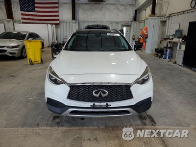 Piąte zdjęcie samochodu w środku: 2018 INFINITI QX30 PURE VIN:SJKCH5CR7JA003886 - miniatura
