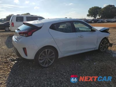Trzecie zdjęcie samochodu z tyłu: 2019 HYUNDAI VELOSTER 2.0L PREMIUM VIN:KMHTG6AFXKU009505 - miniatura