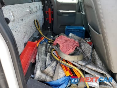 Zdjęcie 10 z 12 samochodu: 2010 CHEVROLET SILVERADO C3500 VIN:1GB8CZBK9AZ254997 - miniatura