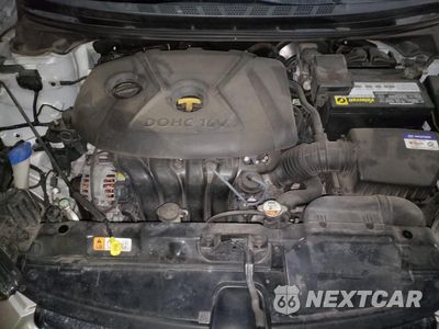 Zdjęcie 11 z 12 samochodu: 2013 HYUNDAI ELANTRA GLS VIN:KMHDH4AE3DU559242 - miniatura
