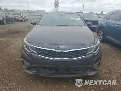 Piąte zdjęcie samochodu w środku: 2019 KIA OPTIMA LX VIN:5XXGT4L33KG318764 - miniatura