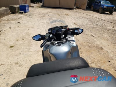 Zdjęcie 6 z 9 samochodu: 2008 KAWASAKI ZG1400 A VIN:JKBZGNA188A007720 - miniatura