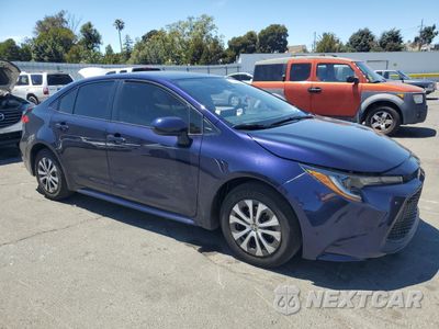 Czwarte zdjęcie samochodu z boku: 2022 TOYOTA COROLLA LE VIN:JTDEAMDE9NJ061946 - miniatura