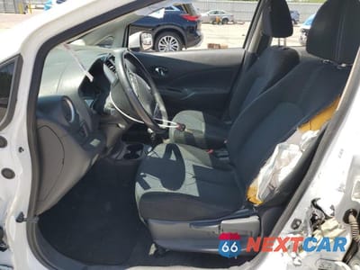 Zdjęcie 7 z 13 samochodu: 2016 NISSAN VERSA NOTE SV VIN:3N1CE2CP5GL367429 - miniatura