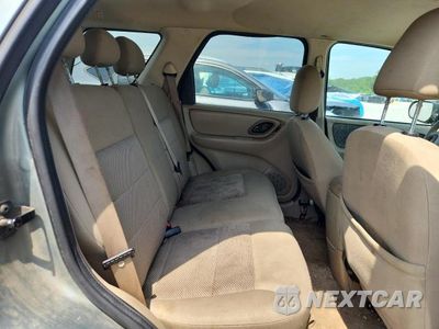 Zdjęcie 11 z 13 samochodu: 2006 FORD ESCAPE XLT VIN:1FMCU03166KA83738 - miniatura