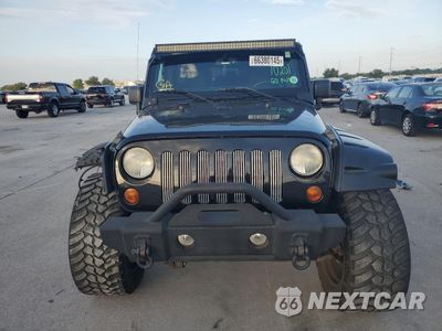 Piąte zdjęcie samochodu w środku: 2013 JEEP WRANGLER UNLIMITED SPORT VIN:1C4BJWDG6DL523012 - miniatura