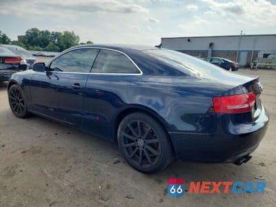 Drugie zdjęcie samochodu z przodu: 2011 AUDI A5 PREMIUM PLUS VIN:WAURFAFR0BA027128 - miniatura