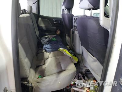 Zdjęcie 21 z 26 samochodu: 2018 CHEVROLET SILVERADO K1500 CUSTOM VIN:1GCVKPEC0JZ132703 - miniatura
