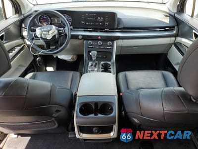 Zdjęcie 8 z 17 samochodu: 2023 KIA CARNIVAL LX VIN:KNDNB4H33P6260468 - miniatura