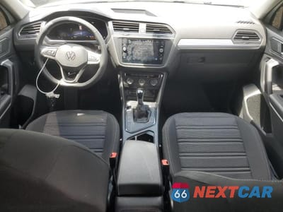 Zdjęcie 8 z 13 samochodu: 2024 VOLKSWAGEN TIGUAN S VIN:3VVRB7AX1RM113456 - miniatura