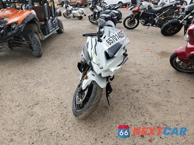 Drugie zdjęcie samochodu z przodu: 2025 KAWASAKI ZX400 S VIN:ML5ZXCS18SDA39311 - miniatura