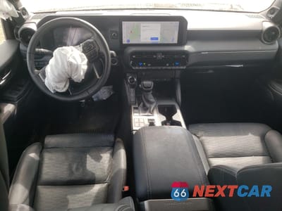 Zdjęcie 8 z 13 samochodu: 2024 TOYOTA LAND CRUISER BASE VIN:JTEABFAJ9RK003677 - miniatura