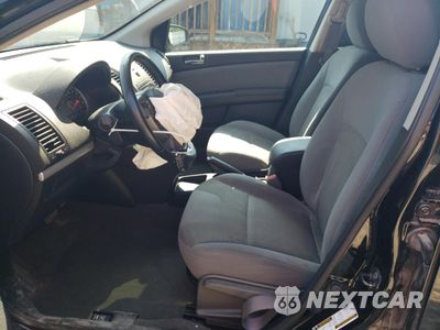 Zdjęcie 7 z 15 samochodu: 2010 NISSAN SENTRA 2.0 VIN:3N1AB6AP1AL720797 - miniatura