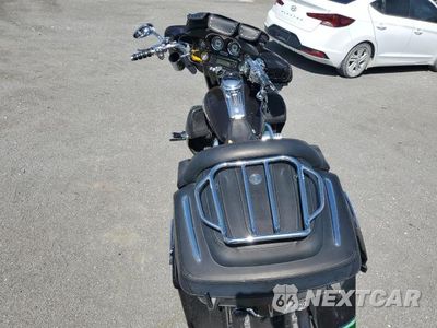 Zdjęcie 6 z 8 samochodu: 2006 HARLEY-DAVIDSON FLHTCUSE VIN:1HD1PRE136Y950531 - miniatura