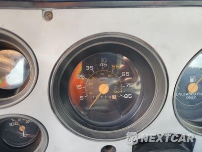 Zdjęcie 9 z 14 samochodu: 1984 CHEVROLET C10 VIN:2GCDC14H0E1204209 - miniatura