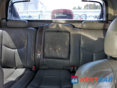 Zdjęcie 10 z 13 samochodu: 2005 CADILLAC ESCALADE EXT VIN:3GYEK62N45G171486 - miniatura