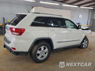Trzecie zdjęcie samochodu z tyłu: 2011 JEEP GRAND CHEROKEE LAREDO VIN:1J4RR4GG4BC519653 - miniatura