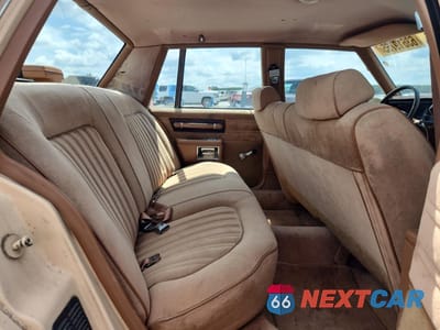 Zdjęcie 10 z 12 samochodu: 1988 CHEVROLET CAPRICE CLASSIC VIN:1G1BN51HXJR213443 - miniatura