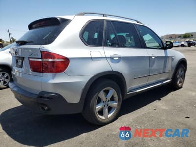 Trzecie zdjęcie samochodu z tyłu: 2008 BMW X5 3.0I VIN:5UXFE43508L006349 - miniatura