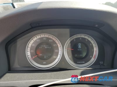 Zdjęcie 9 z 12 samochodu: 2013 VOLVO S60 T5 VIN:YV1612FH1D2177595 - miniatura