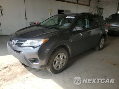 2015 TOYOTA RAV4 LE JTMBFREV6FJ047844 - główne zdjęcie licytacji z USA - miniatura