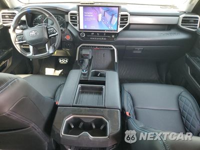 Zdjęcie 8 z 13 samochodu: 2022 TOYOTA TUNDRA CREWMAX SR VIN:5TFLA5DB5NX021217 - miniatura