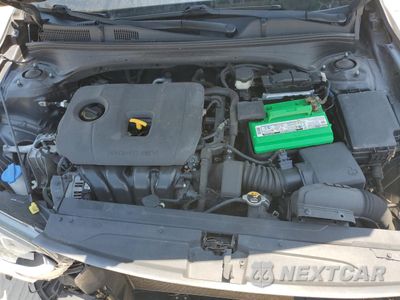 Zdjęcie 11 z 12 samochodu: 2019 KIA FORTE FE VIN:3KPF24AD3KE097413 - miniatura
