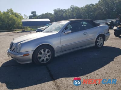 2001 MERCEDES-BENZ CLK 320 WDBLK65G01T076445 - główne zdjęcie licytacji z USA - miniatura
