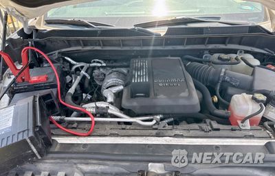 Zdjęcie 7 z 14 samochodu: 2020 CHEVROLET SILVERADO C1500 LT VIN:3GCPWCETXLG130322 - miniatura