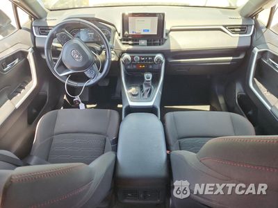 Zdjęcie 8 z 15 samochodu: 2023 TOYOTA RAV4 PRIME SE VIN:JTMAB3FV7PD141170 - miniatura
